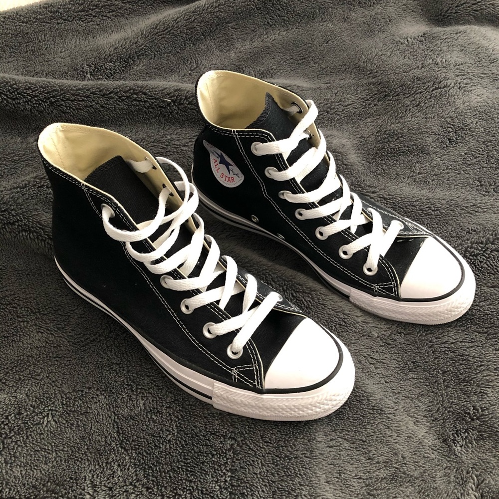 Converse Black High Top sneaker